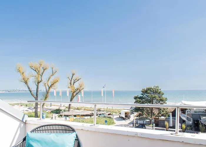 View 99 - Ferienwohnung In Scharbeutz Mit Exklusivem Ostseeblick